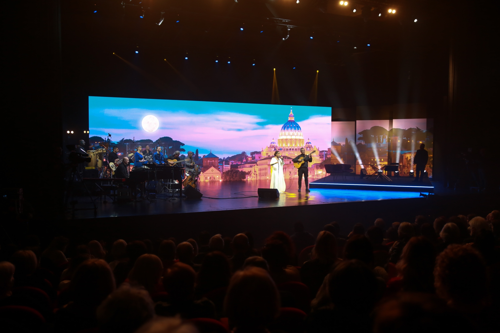 Paradise, showbiz, Pascal Vicedomini, Rai2